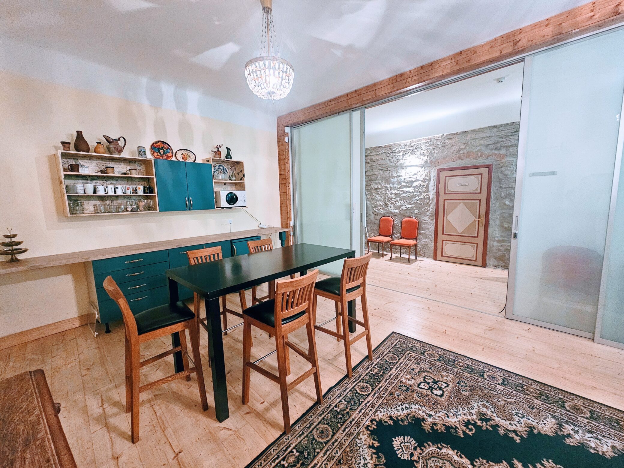 Ruumide rent, Vürtsituba, Tallinna Õpetajate Maja 2