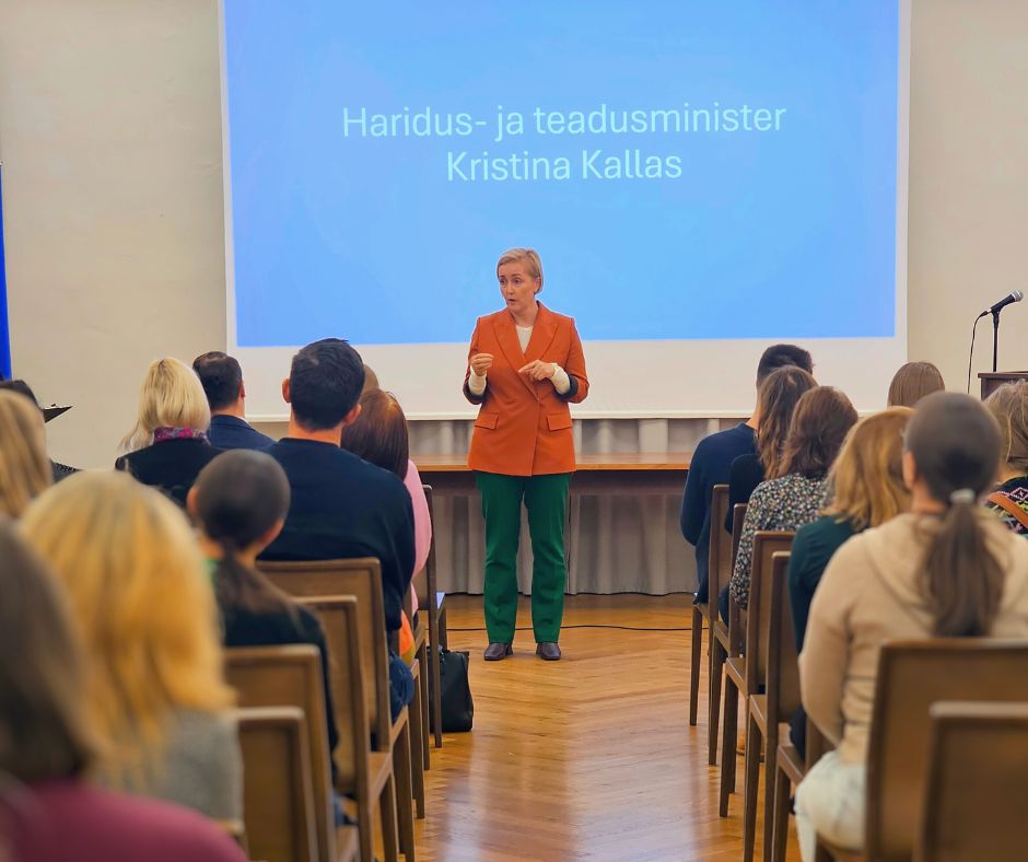 Minister ja abilinnapea kohtusid lastevanematega